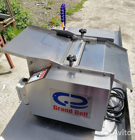 Шкуросъемная машина для рыбы Grand Bell 270 Шкуросъемная машина для рыбы Grand Bell 270
