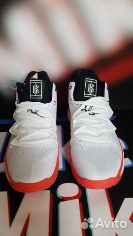 Кроссовки Nike Kyrie 5 р.40/US 7