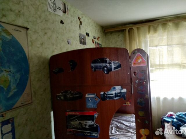 Кровать двухьярусная