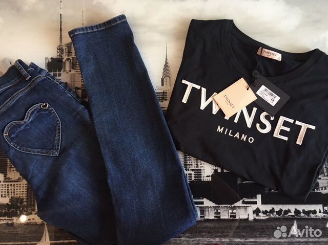 Джинсы и футболка Twin set Milano Джинсы и футболка Twin set Milano