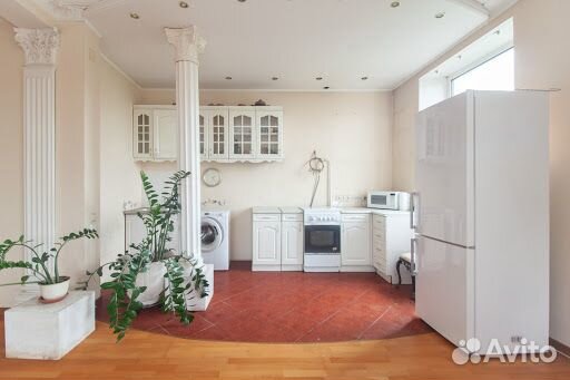 2-к квартира, 76 м², 5/5 эт.