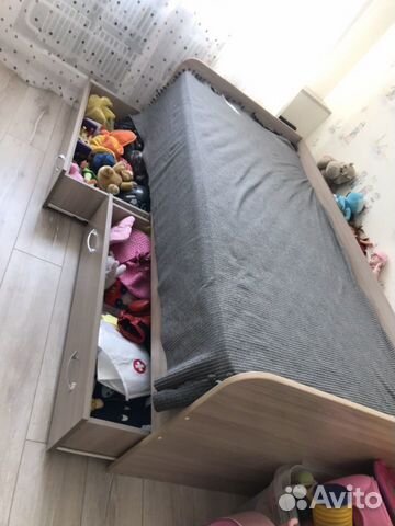 Кровать Кровать