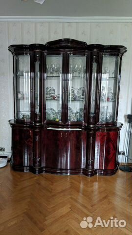 Витрина(Буфет) из массива вишни Витрина(Буфет) из массива вишни