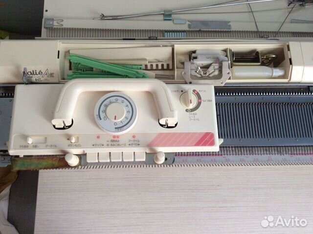 Вязальная машина Brother KH 892 Вязальная машина Brother KH 892