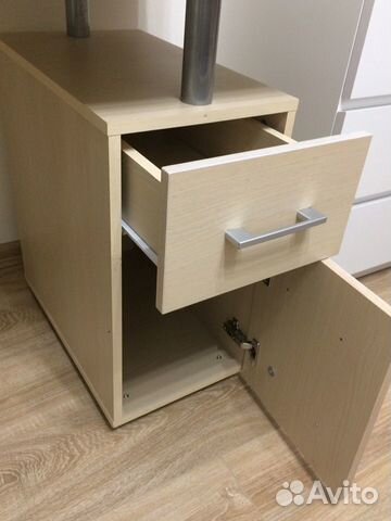 Стол письменный Стол письменный