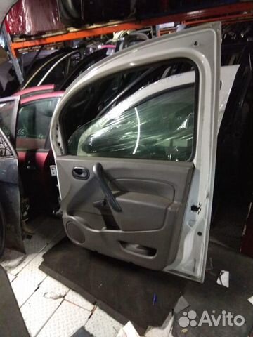 Дверь передняя правая Renault Kangoo 2 2008) Дверь передняя правая Renault Kangoo 2 2008)