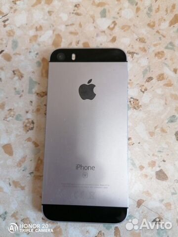 iPhone SE iPhone SE