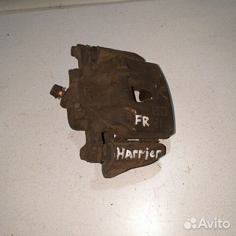 Суппорт передний правый Lexus RX300/Toyota Harrier