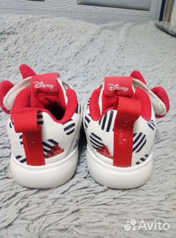 Кроссовки детские Adidas Кроссовки детские Adidas