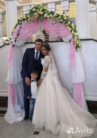 Платье свадебное