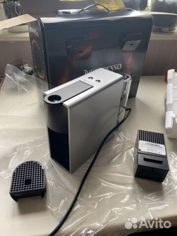 Кофемашина Nespresso Essenza Mini Кофемашина Nespresso Essenza Mini