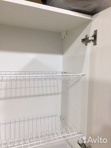 Кухонный гарнитур новый 1.2м