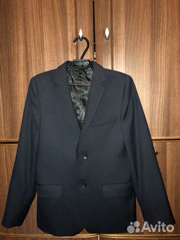 Пиджак на мальчика, новый, 146 см