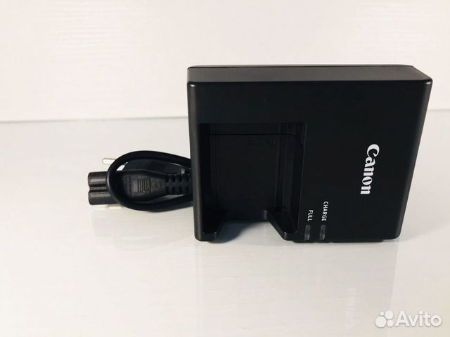 Зарядное устройство Canon LC-E10