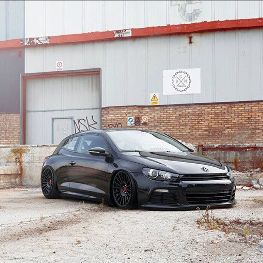 Volkswagen Scirocco черный