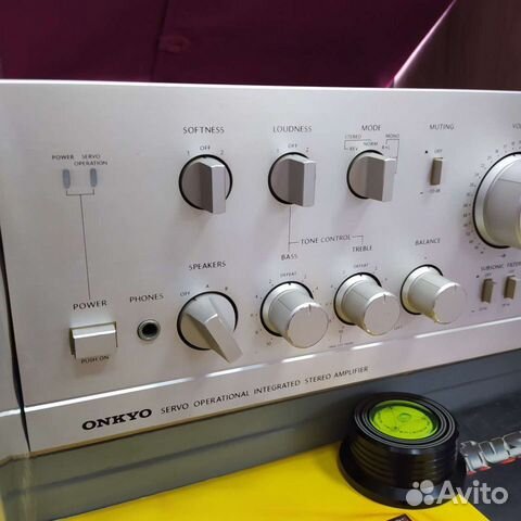 Усилитель Onkyo A-810