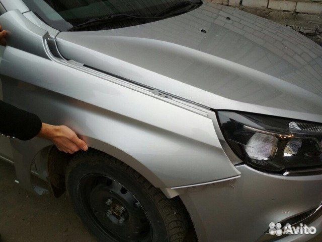 Крыло веста в цвет