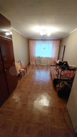 Комната 29,4 м² в 2-к., 4/4 эт.