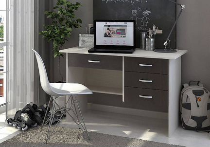 Стол письменный