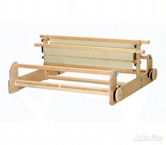 Ткацкий станок с бердом 