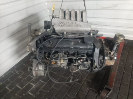 Двигатель Навесное МКПП VW T4 2.4 1996