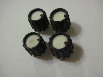 Ручки регуляторов на радиоаппаратуре