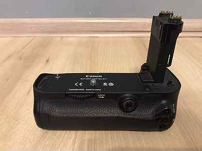 Батарейный блок Canon BG-e11 (для 5D iii и 5Dsr/Ds