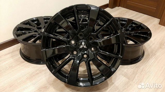 Оригинальные диски Mitsubishi Pajero Sport R18 4шт