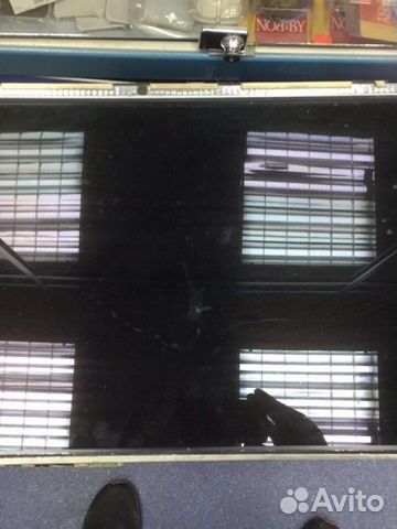 Матрица от iMac 27” внешне целая, разбита внутри