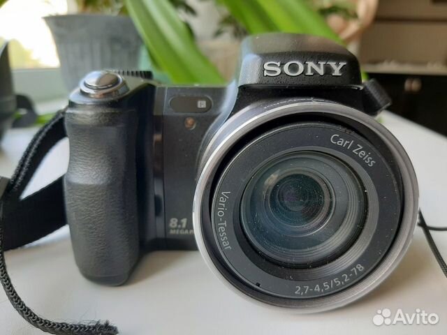 Фотоаппарат Sony Cyber-shot DSC-H7