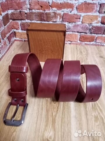 Мужской кожаный ремень коричневый (коньяк)