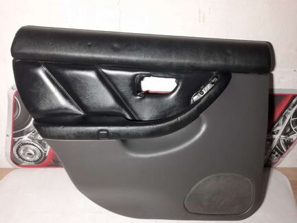 Обшивка двери задняя правая Subaru legacy B12