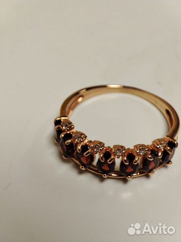 Кольцо серебряное с натуральными гранатами, фианит