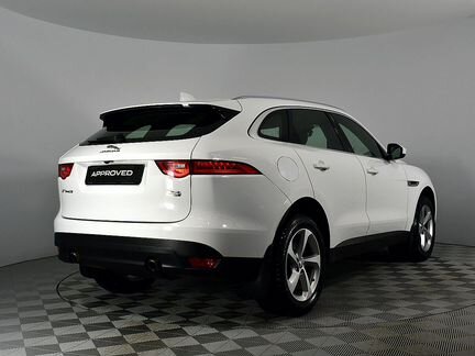 Jaguar F-Pace, 2017