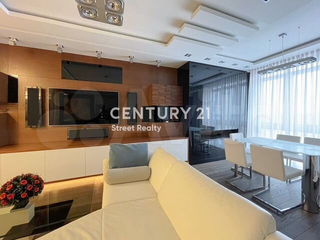 3-к. квартира, 119 м², 22/25 эт.