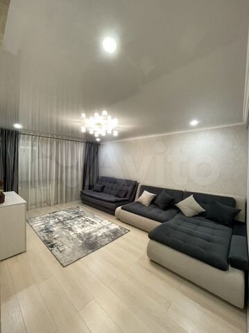 3-к. квартира, 90 м², 3/5 эт.