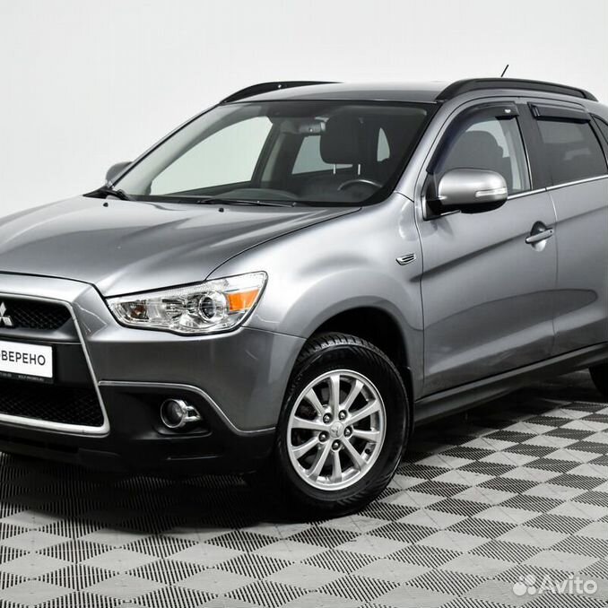 Mitsubishi asx 2012 2016. АСХ серый. Серебристый паркетник. Телевизор Мицубиси АСХ. Серый ASX В ДТП