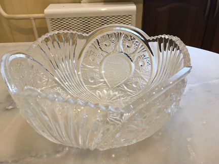Салатница хрустальная большая