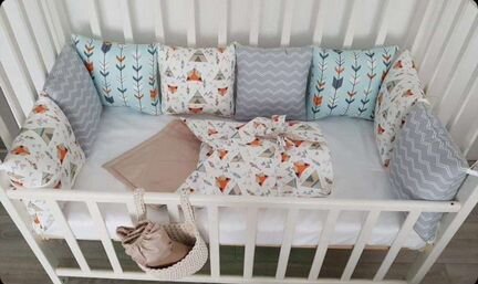 Бортики-подушки в кроватку + конверт-одеяло