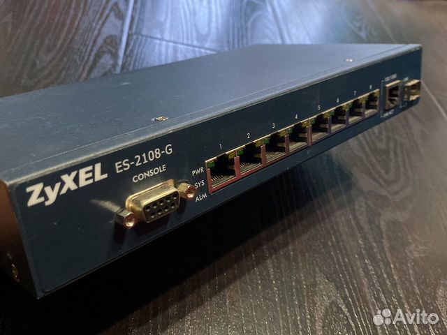 Zyxel ES-2108-G