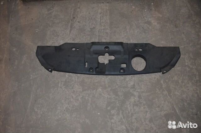 Honda CRV 3 накладка решетки радиатора