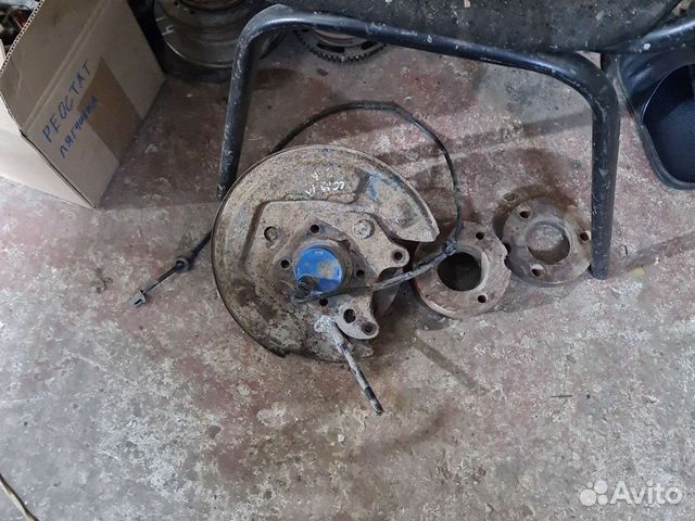 Тормозной щит Солано