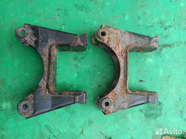 Консоль кронштейн коробки передач Skoda Fabia 2 купить в Москве SKODA ...