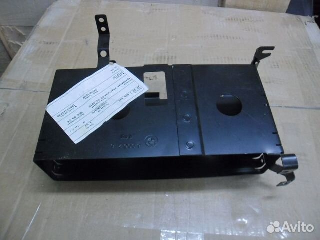 BMW X3 (E83) Кронштейн магнитолы 2003-2010 год