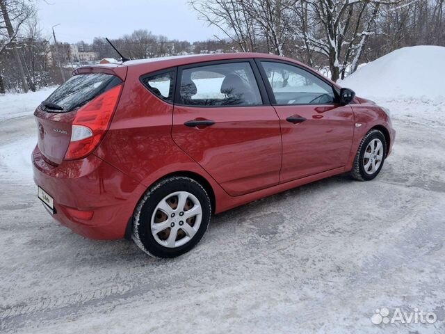 Hyundai Solaris 1.4 AT, 2013, 100 700 км