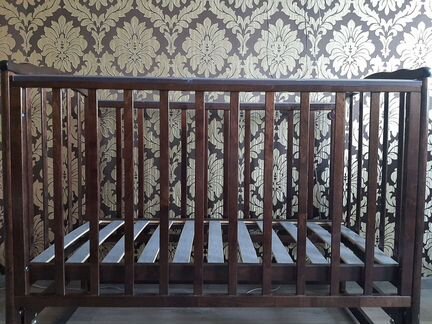 Продам кроватку, матрас, чехол, бортики