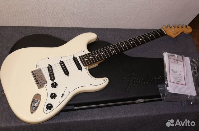 Fender American Strat OWH/R (2007). С видео