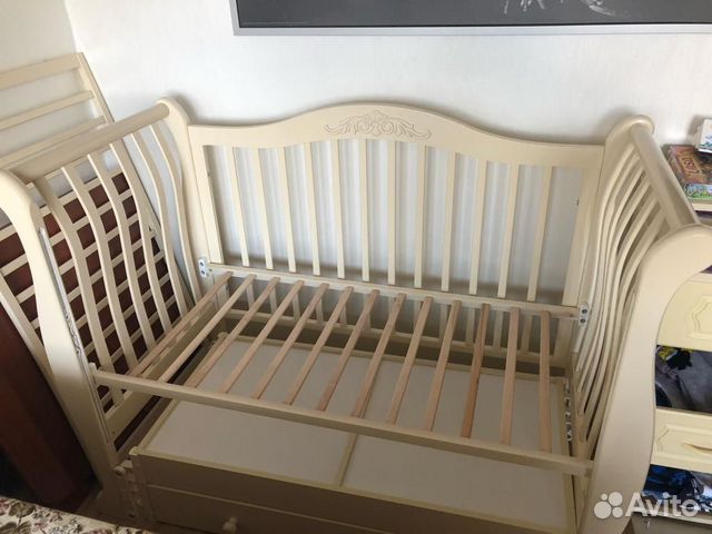 Детская кроватка маятник Гандылян