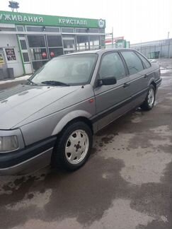 Volkswagen Passat, 1992