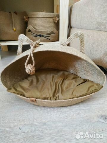 Лежанка для питомца